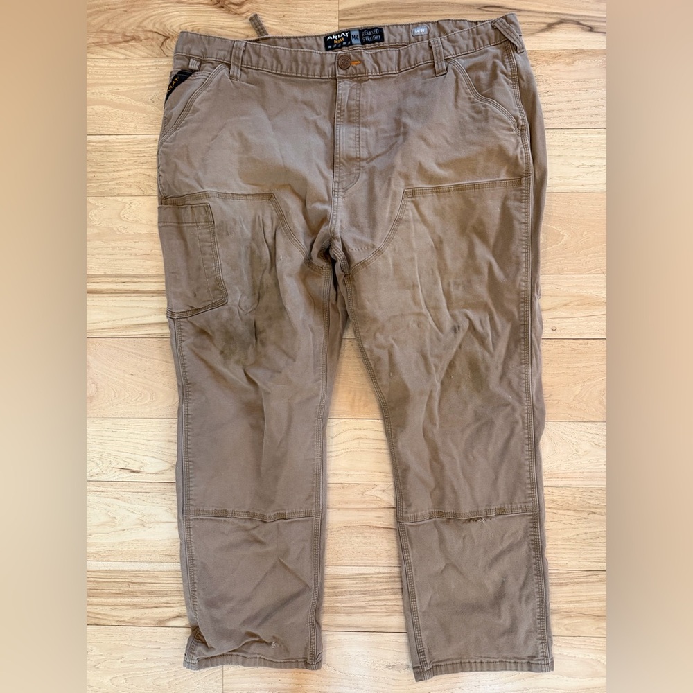 ARIAT men’s work pants size 44/30